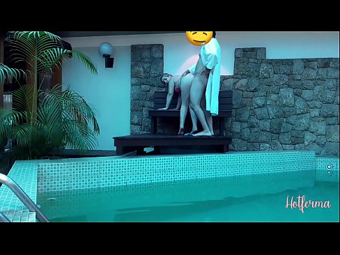 ❤️ Le patron invite la femme de chambre à la piscine, mais n'a pas pu résister à une chaude ️❌ Salopes  at fr.dickies-shop.ru ❌️❤